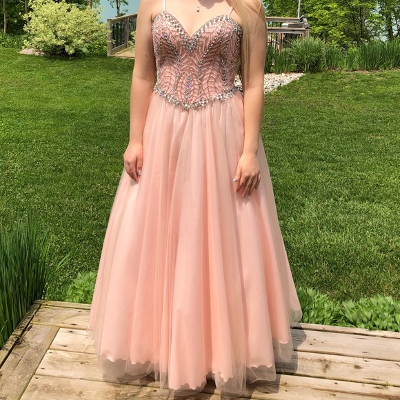 LIGHT PINK PROM/FORMAL GOWN - Picture 1 of 3